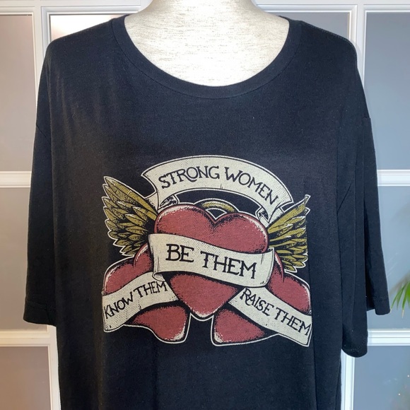 EUC Women’s Size 4XL Human Unlimited “Strong Women” Black Short Sleeve Tee Shirt - Picture 6 of 11